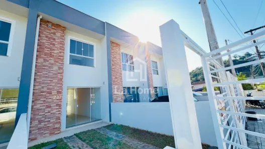 Casa com 2 Quartos à venda, 85m² no Velha, Blumenau