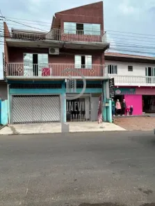 Casa com 3 Quartos à venda, 180m² no Campo de Santana, Curitiba
