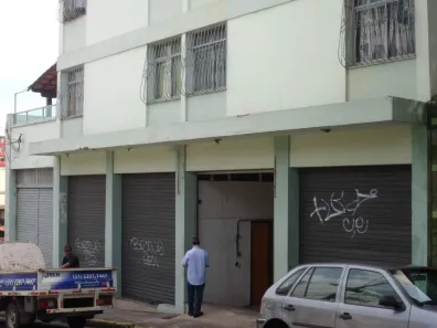 à venda, 715m² no Sagrada Família, Belo Horizonte