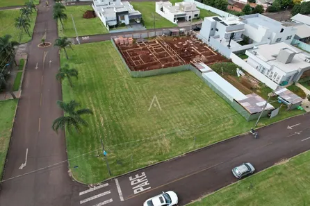 Lote/Terreno à venda, 360m² no Cataratas, Cascavel