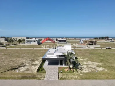 Casa de Condomínio com 3 Quartos à venda, 175m² no Curumim, Capão da Canoa
