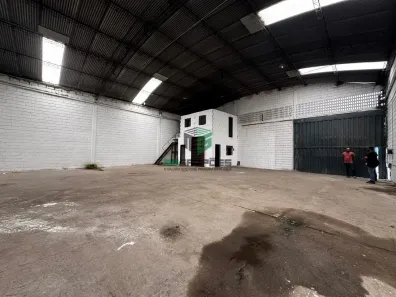Galpão/Depósito/Armazém para alugar, 390m² no Kennedy, Contagem