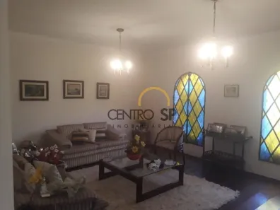Casa com 4 Quartos à venda, 270m² no Vila Cidade Universitária, Bauru