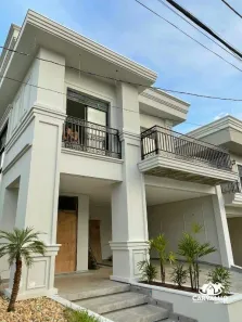 Casa com 4 Quartos à venda, 232m² no Centro, Balneário Piçarras