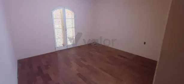 Imóvel Comercial com 5 Quartos à venda, 501m² no Sousas, Campinas