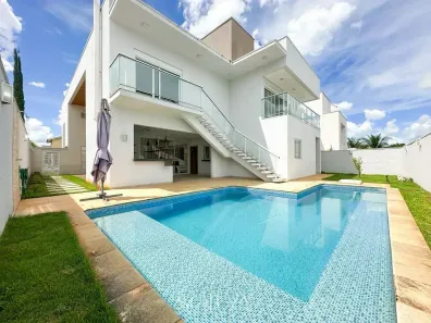 Sobrado com 4 Quartos para alugar, 428m² no Residencial Alphaville Flamboyant, Goiânia