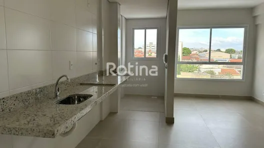 Apartamento com 2 Quartos à venda, 51m² no Segismundo Pereira, Uberlândia