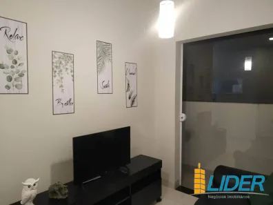Apartamento com 2 Quartos para alugar, 46m² no Santa Mônica, Uberlândia