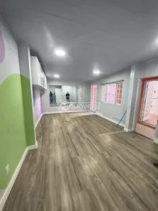 Sobrado com 3 Quartos para alugar, 175m² no Gonzaga, Santos