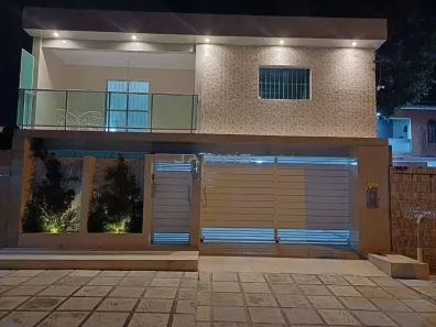 Casa com 4 Quartos à venda, 230m² no Benedito Bentes, Maceió
