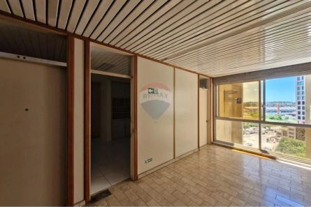 Sala Comercial à venda, 82m² no Caminho das Árvores, Salvador