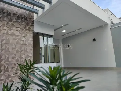 Casa com 3 Quartos à venda, 105m² no Zona 28, Maringá