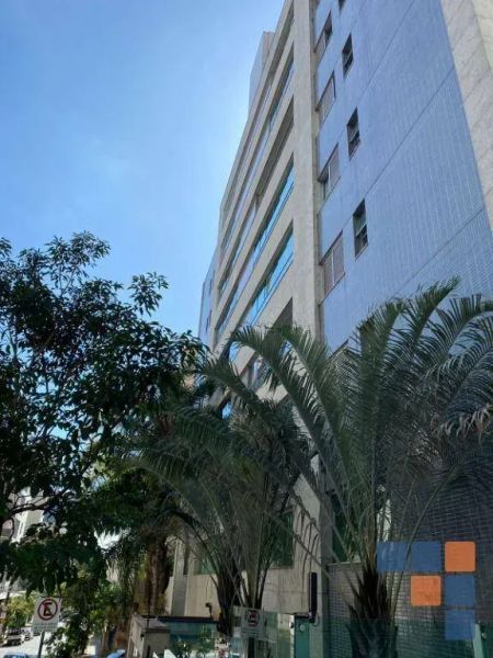 Apartamento com 4 quartos — Santo Antônio, Belo Horizonte