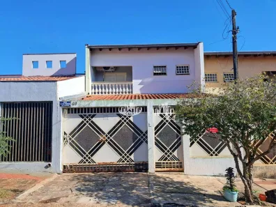 Casa com 3 Quartos à venda, 136m² no Residencial José B Almeida, Londrina