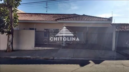 Casa com 3 Quartos para alugar, 150m² no Vila São José, Itapetininga