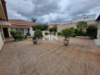 Casa com 6 Quartos à venda, 600m² no Vila Cleto, Itu