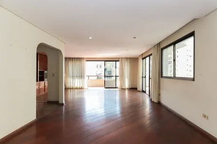 Apartamento com 8 Quartos à venda, 247m² no Santa Cecília, São Paulo