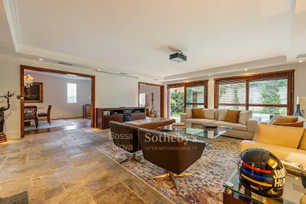 Casa com 4 Quartos à venda, 480m² no Jardim Guedala, São Paulo