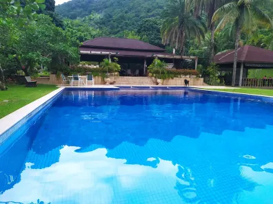 Fazenda/Sítio com 20 Quartos à venda, 135000m² no Guaratiba, Rio de Janeiro