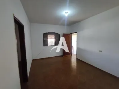 Casa com 4 Quartos para alugar, 100m² no Presidente Roosevelt, Uberlândia
