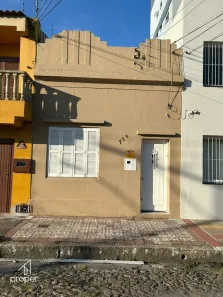 Casa com 3 Quartos à venda, 180m² no Centro, Pelotas