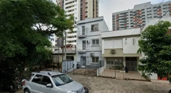 Prédio Comercial com 6 Quartos à venda, 180m² no Santana, Porto Alegre