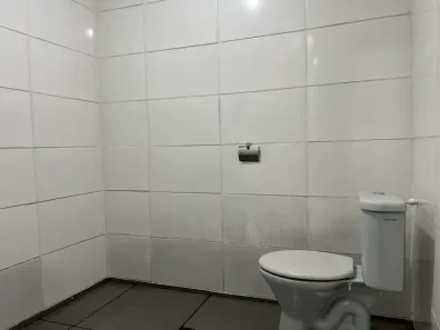Galpão/Depósito/Armazém com 1 Quarto à venda, 230m² no São Benedito, Uberaba