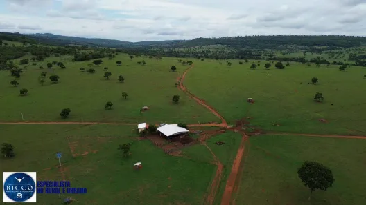 Fazenda/Sítio com 3 Quartos à venda, 58m² no Setor Central, Jussara