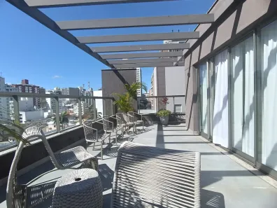 Apartamento com 3 Quartos para alugar, 110m² no Centro, Florianópolis