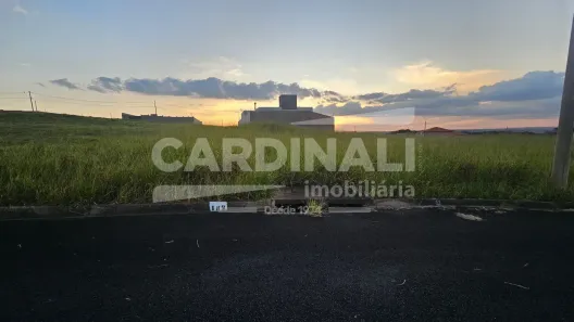 Lote/Terreno à venda, 1002m² no Loteamento Jardim Vista Alegre, São Carlos