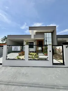 Casa com 3 Quartos à venda, 128m² no Forquilhas, São José
