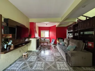 Casa com 3 Quartos à venda, 160m² no Centro, Pelotas