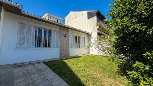 Casa com 4 Quartos à venda, 180m² no Coqueiros, Florianópolis