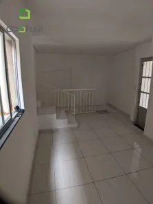 Casa com 2 Quartos para alugar, 60m² no Glória, Belo Horizonte