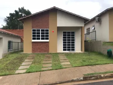 Casa de Condomínio com 2 Quartos para alugar, 42m² no , Iranduba