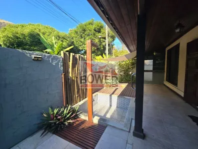 Casa de Condomínio com 4 Quartos à venda, 180m² no São Francisco, Niterói