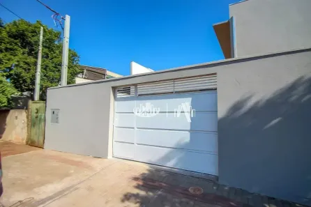 Apartamento com 1 Quarto para alugar, 35m² no Parque Residencial Joaquim Toledo Piza, Londrina