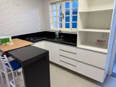 Sobrado com 3 Quartos para alugar, 100m² no Nossa Senhora do Carmo, Arujá