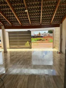 Casa com 3 Quartos à venda, 171m² no São Jorge, Uberlândia