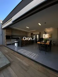 Sobrado com 3 Quartos à venda, 211m² no Parque Amazônia, Goiânia