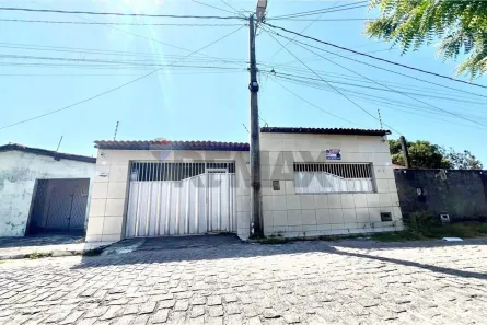 Casa com 3 Quartos à venda, 210m² no Nossa Senhora da Apresentação, Natal