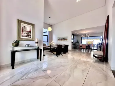 Casa com 4 Quartos à venda, 220m² no São Pedro, Juiz de Fora