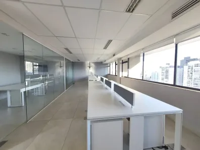 Sala Comercial para alugar, 129m² no Indianópolis, São Paulo