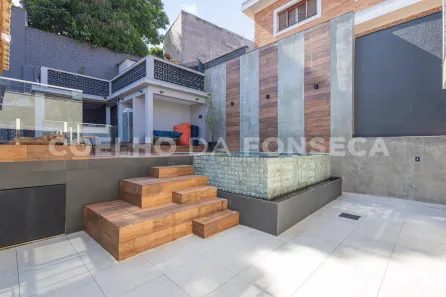 Casa com 3 Quartos à venda, 264m² no Vila Romana, São Paulo