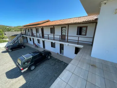 Imóvel Comercial com 10 Quartos à venda, 240m² no Vila Esperanca, Imbituba