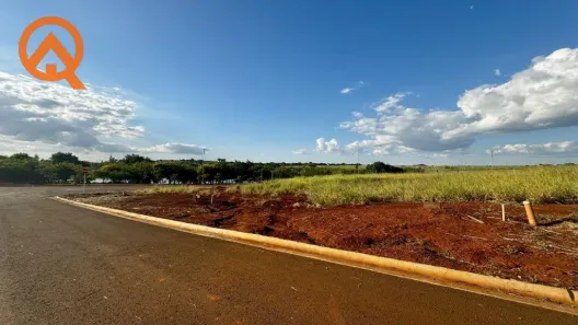 Lote/Terreno à venda, 300m² no Betel, Paulínia
