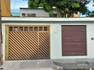 Casa com 3 Quartos à venda, 150m² no São José Operário, Manaus