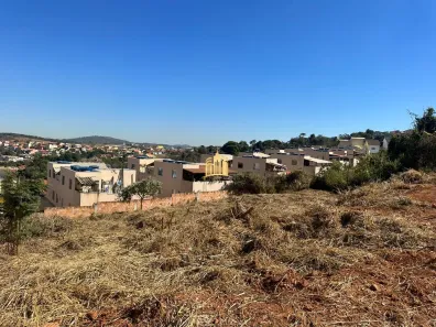 Lote/Terreno à venda, 360m² no São Pedro, Esmeraldas