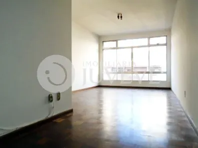 Apartamento com 3 Quartos à venda, 87m² no Centro, Curitiba