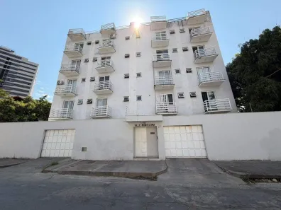 Cobertura com 3 Quartos para alugar, 160m² no Cidade Santa Maria, Montes Claros